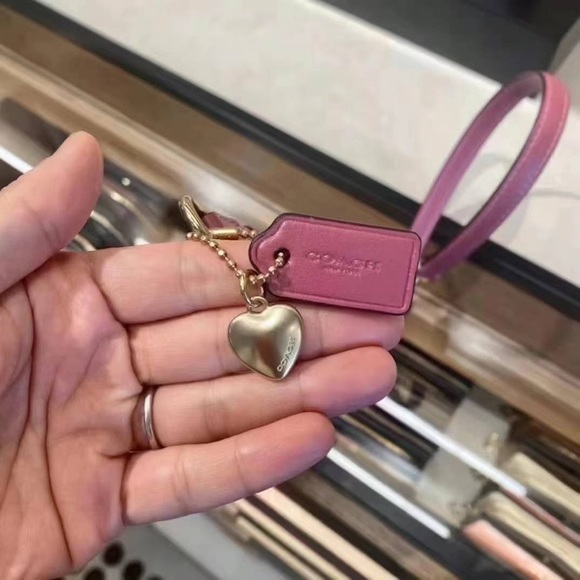 coach Nolita 19 With Stripe Heart Motif ca797 with extender - Picture 8 of 13